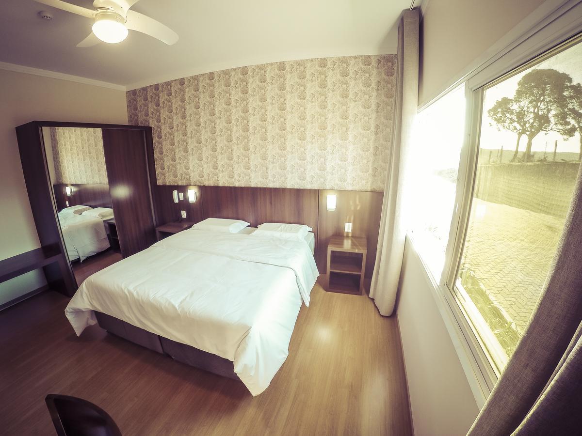 Hotel Ecovilly Santo Antonio da Patrulha 外观 照片
