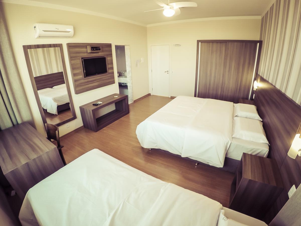 Hotel Ecovilly Santo Antonio da Patrulha 外观 照片