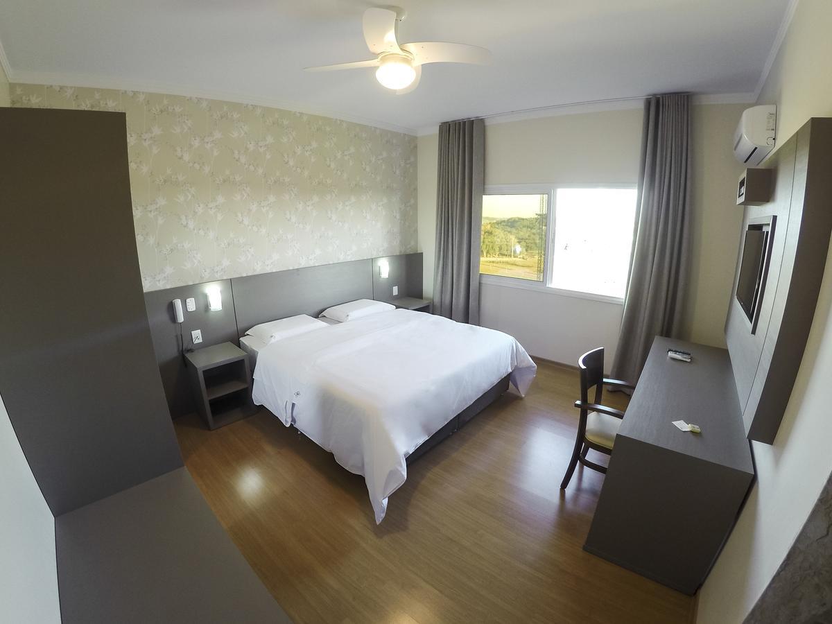 Hotel Ecovilly Santo Antonio da Patrulha 外观 照片